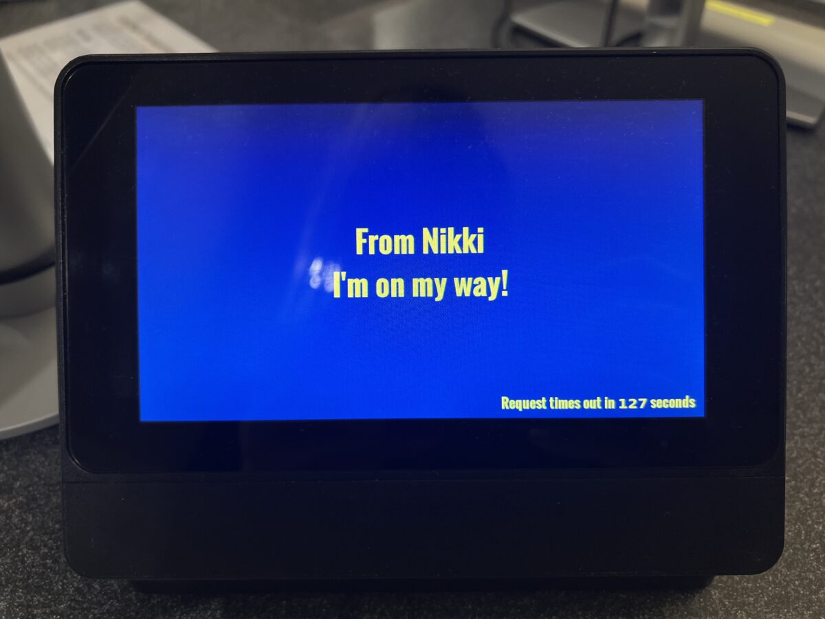 New help screen at the help desk with the message "Help on the way".