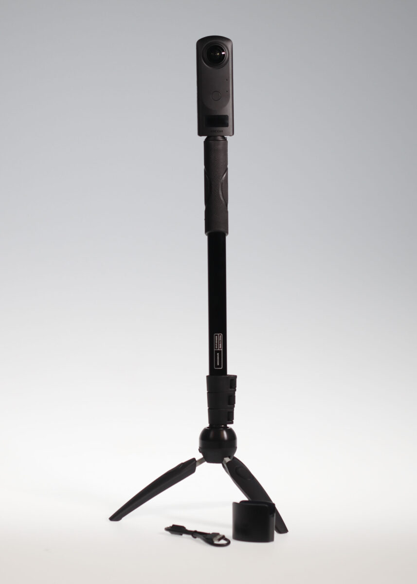 Picture of a Ricoh Theta monopod