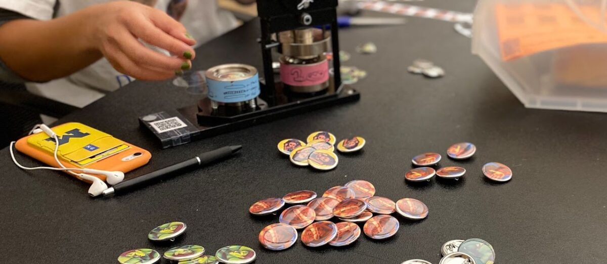 Button maker at Design Lab 1
