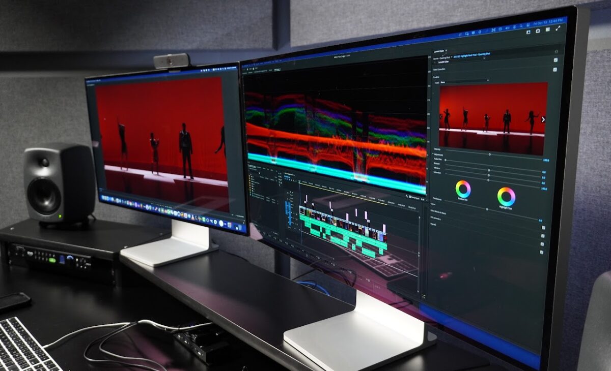 image of Multimedia workrooms