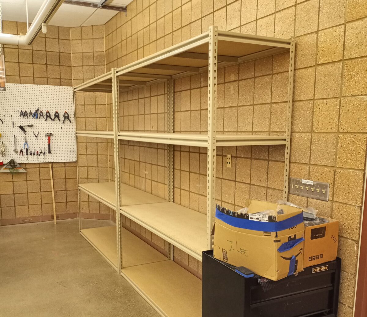 storage cube in Design Lab 1
